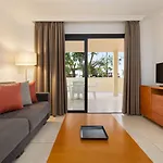 Hotel Ramada Residences By Wyndham Tenerife Costa Adeje (Tenerife)